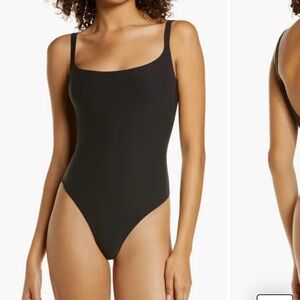 SKIMS Fits Everybody Square Neck Bodysuit